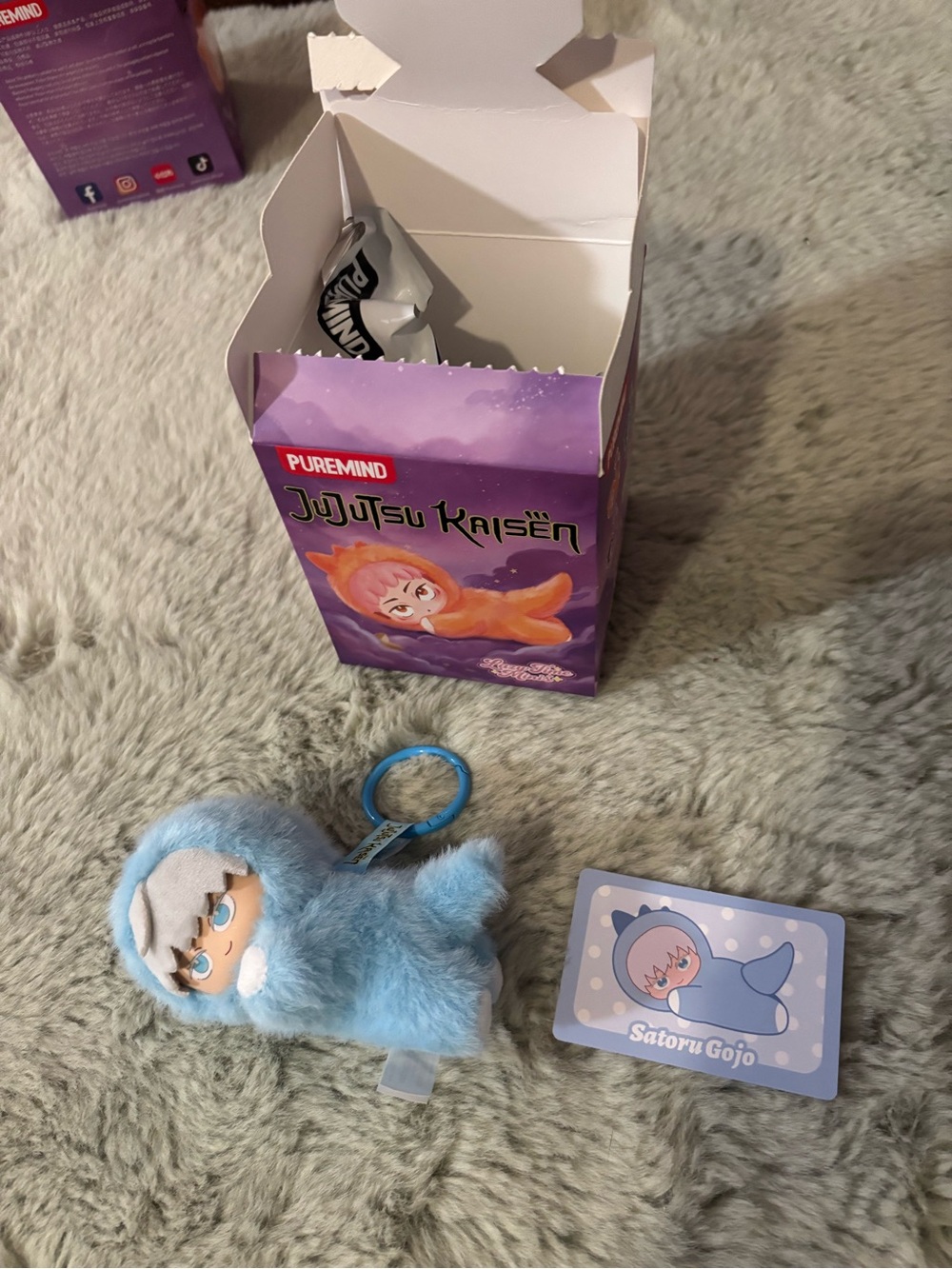 Satoru Gojo Plush Keychain – Light Blue Mini Stuffed Character